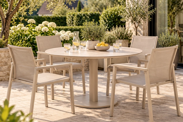 4-seasons-outdoor-cortina-4-seat-round-dining-set.png.png