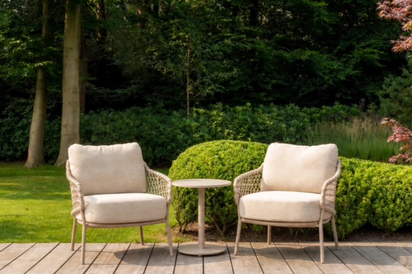 4-seasons-outdoor-sardinia-2-seat-low-bistro-set.png.png