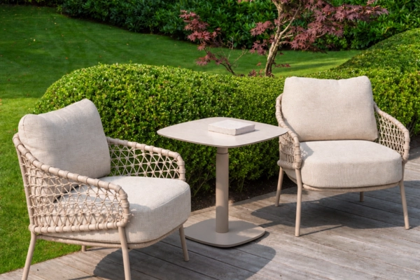 4-seasons-outdoor-sardinia-2-seat-low-dining-set.png.png
