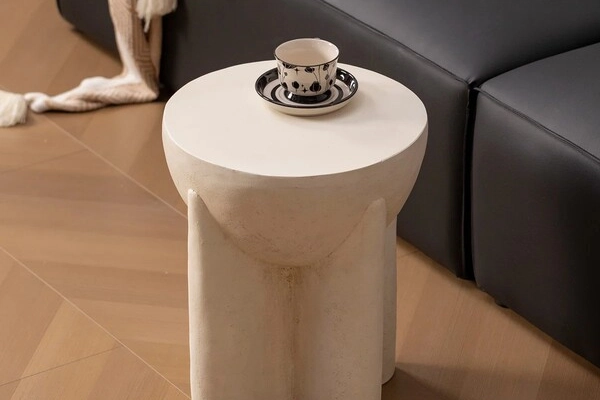 desser-naples-concrete-look-side-table.jpg.jpg