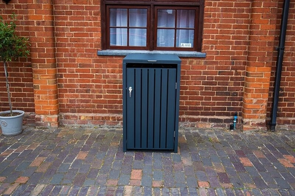 galvanised-steel-wheelie-bin-cover-single.jpg